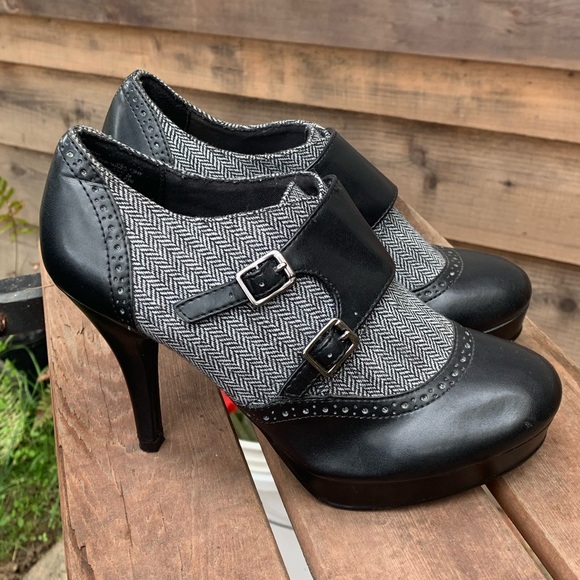 dexflex comfort Shoes - Dex Flex Comfort black & gray Mary Jane heels